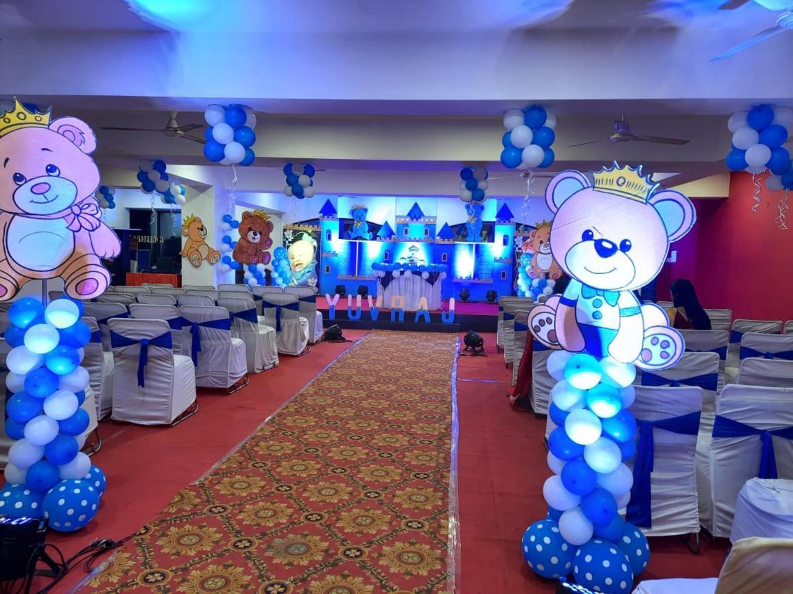 Hotel Grand Suites Indore Exteriör bild