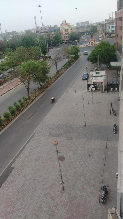 Hotel Grand Suites Indore Exteriör bild