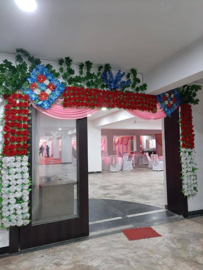 Hotel Grand Suites Indore Exteriör bild