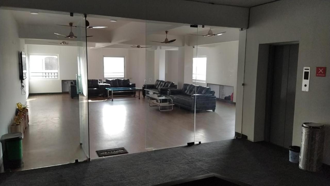 Hotel Grand Suites Indore Exteriör bild